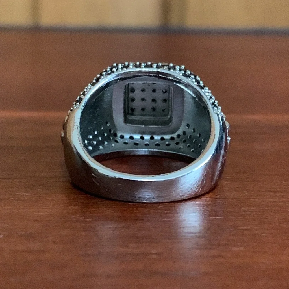 NWOT Silver tone black rhinestone ring size 9